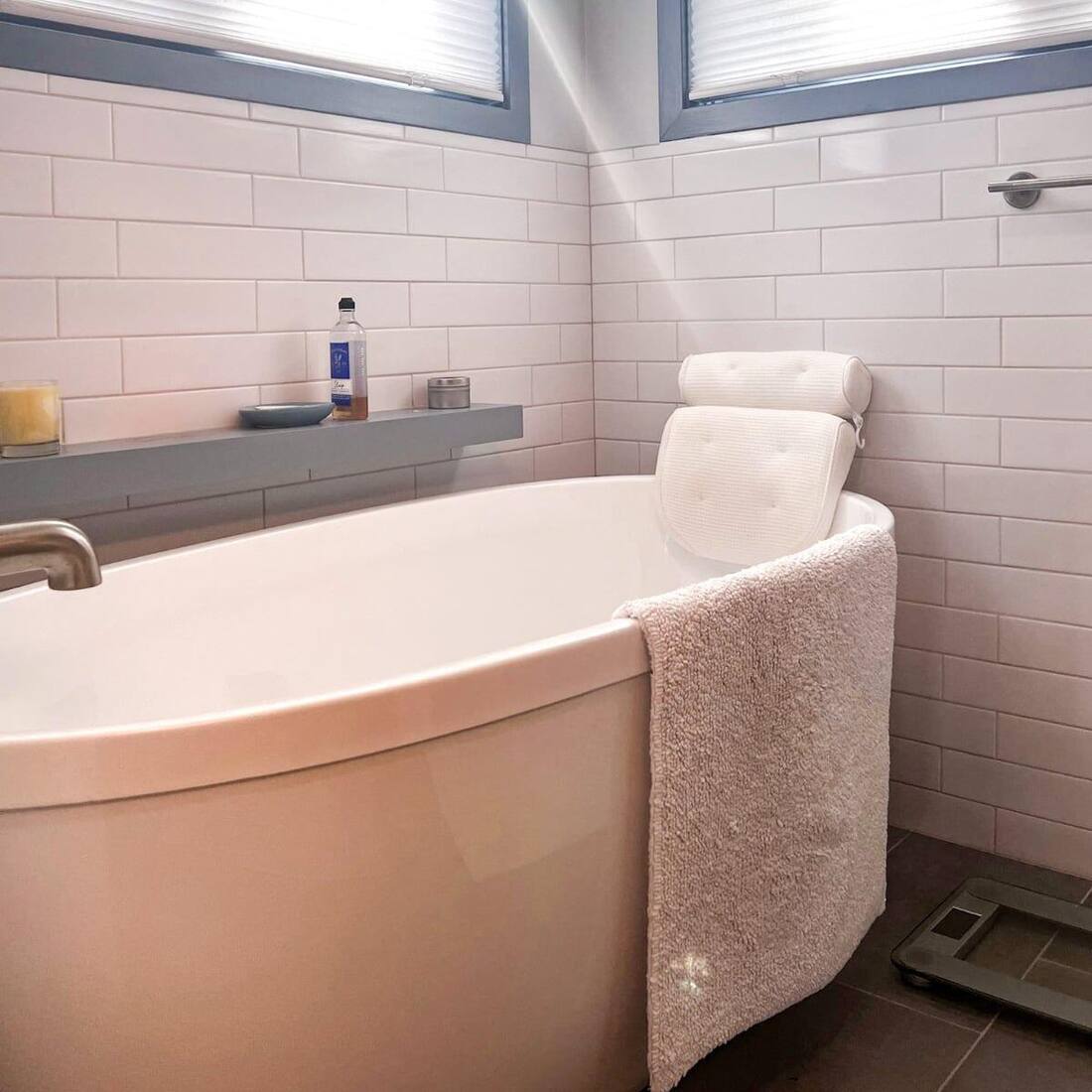 Valentine Drive claw tub and white tile